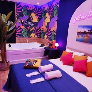 Suite Maison Tropical - Luxury Apartment In Bari